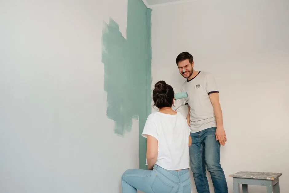 Ilustrační foto — malování stěn