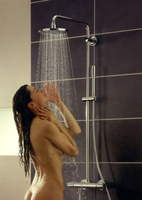 Rub a líc dešťové sprchy